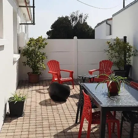 Ma Maison Au Bord De La