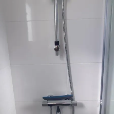 Ma Maison Au Bord De La بيت للعطل سا يْليرْ دو ري